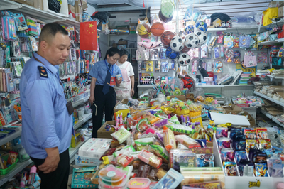 习水县检察院联合县市监局、综合执法局开展食品安全专项监督检查